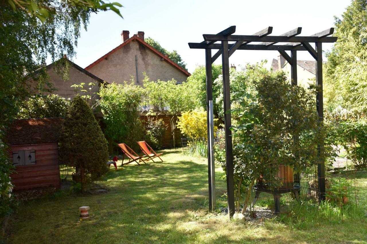 Chambre D'Hotes Le Cadran Des Chauvelles Nevers Exterior foto